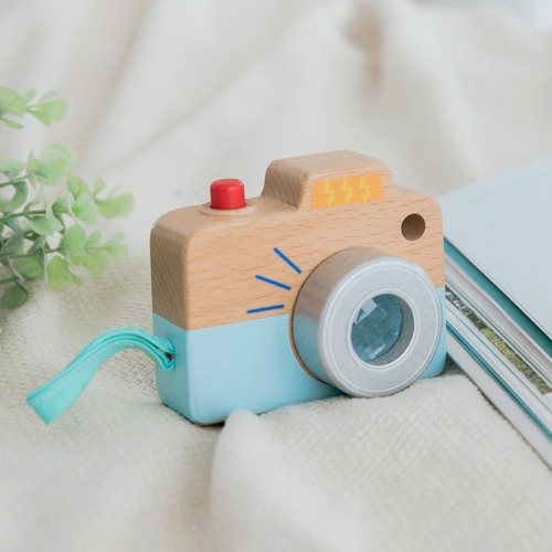 Nuova macchina fotografica in legno Classic Toys